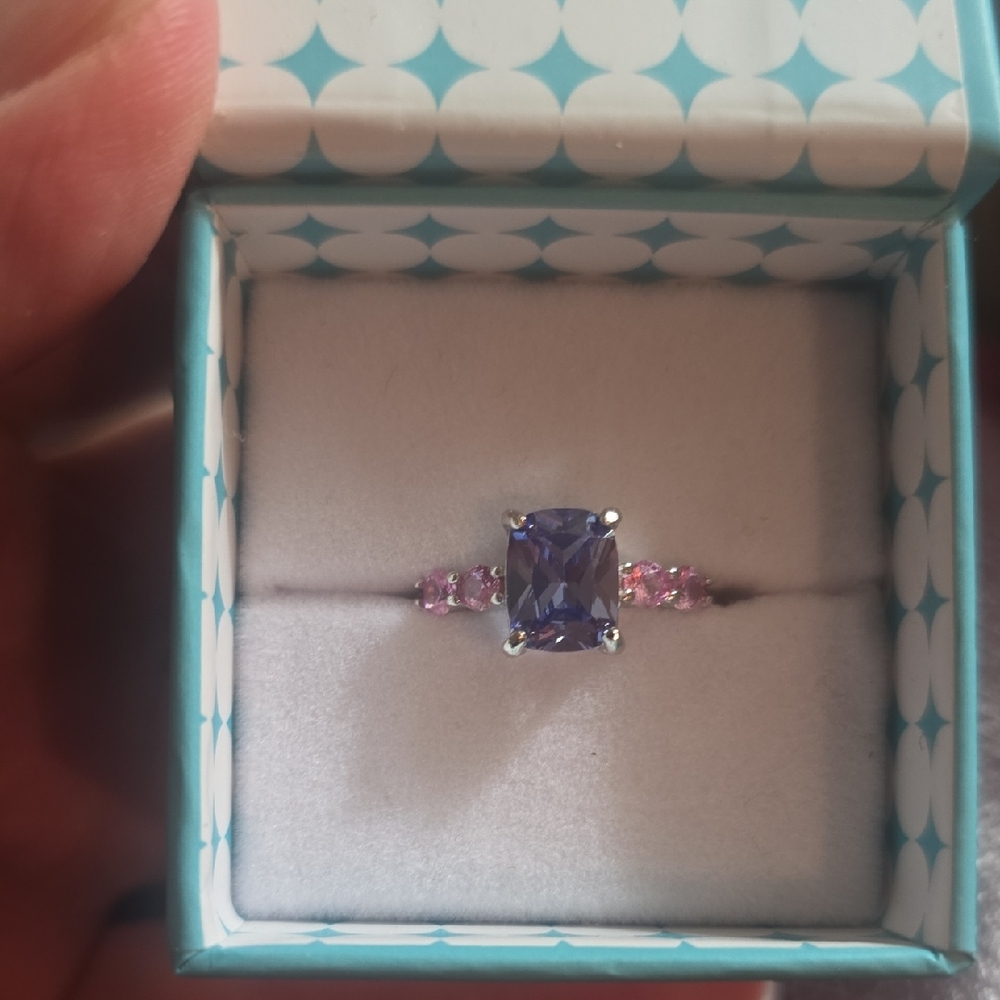 New With Box Ryze Sterling Silver Ring. Size 7.